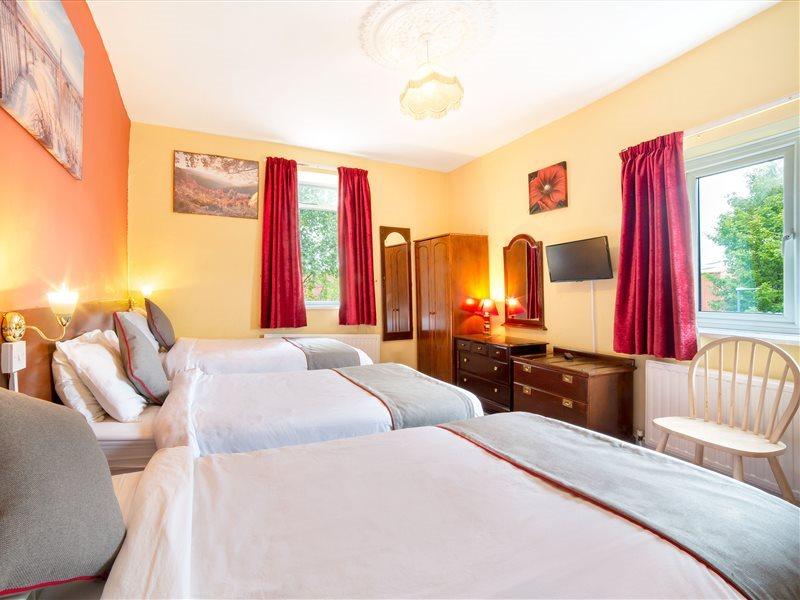 Oyo The Royal Hotel Dunston  Екстериор снимка