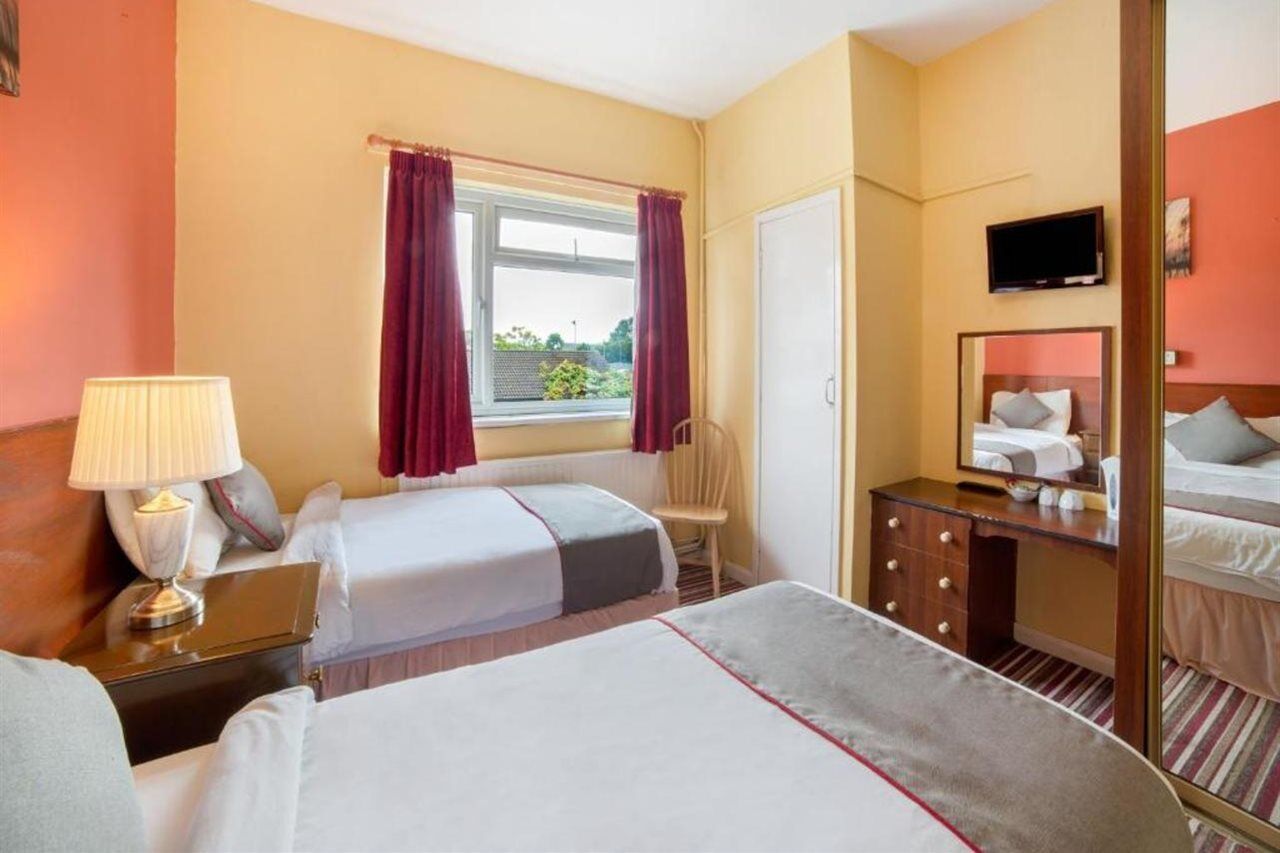 Oyo The Royal Hotel Dunston  Екстериор снимка